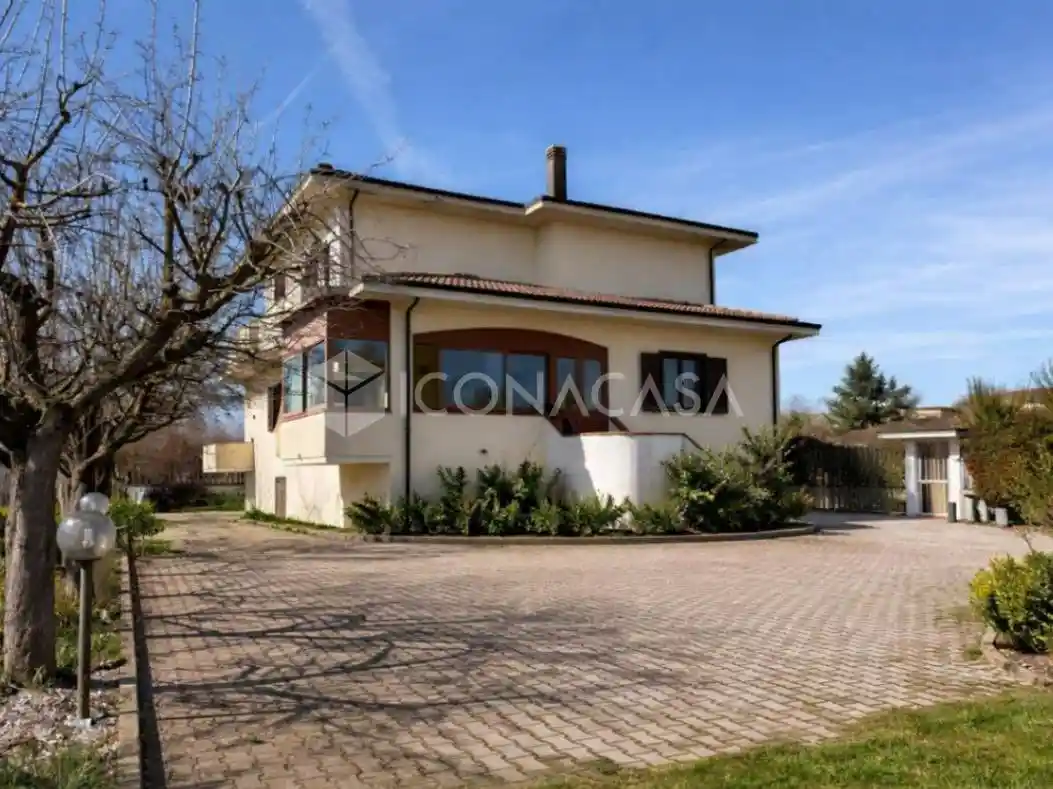 Villa in vendita a Avezzano