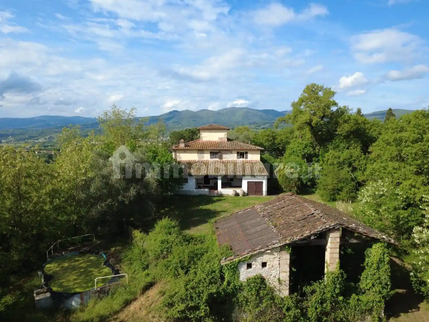Rustico - Casale in vendita a Reggello