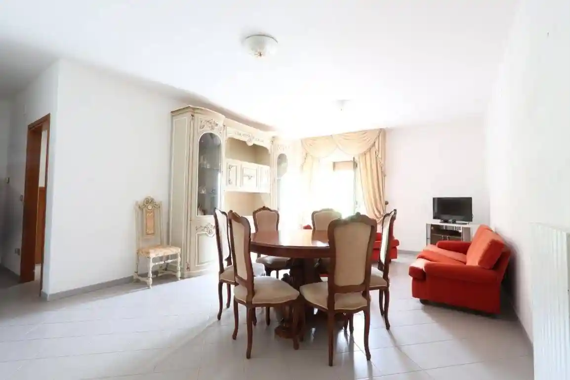 Casa indipendente in vendita a Pescara