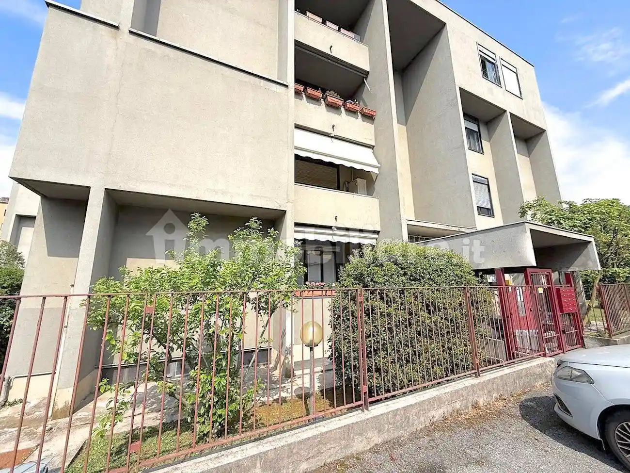 Appartamento in vendita a Villasanta