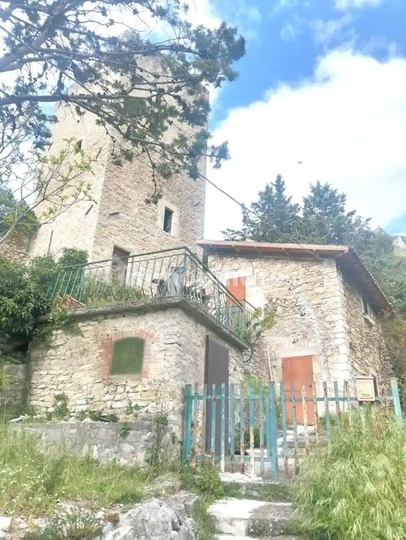 Rustico - Casale in vendita a Ferentillo