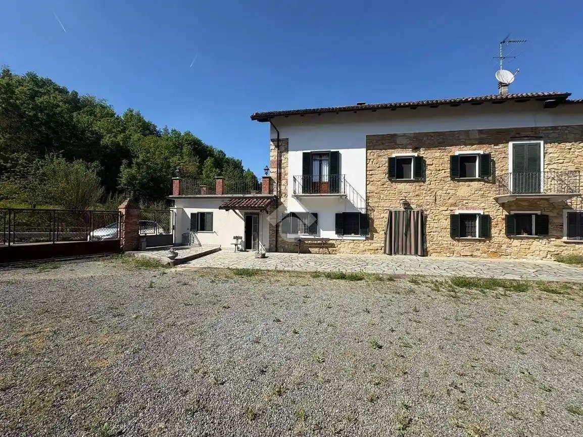 Casa indipendente in vendita a Strevi