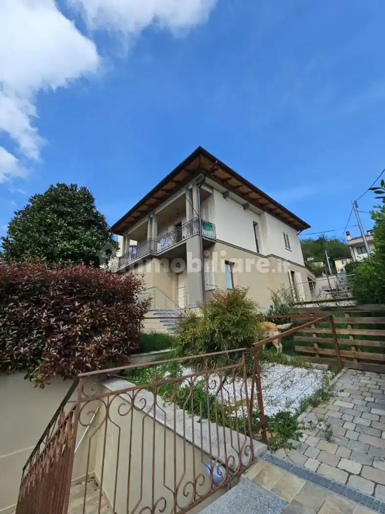 Villa in vendita a Figline e Incisa Valdarno