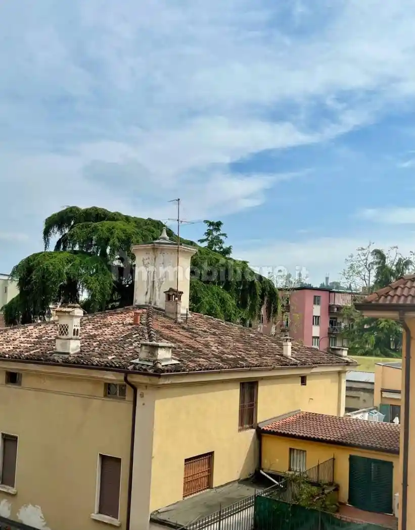 Appartamento in vendita a Brescia