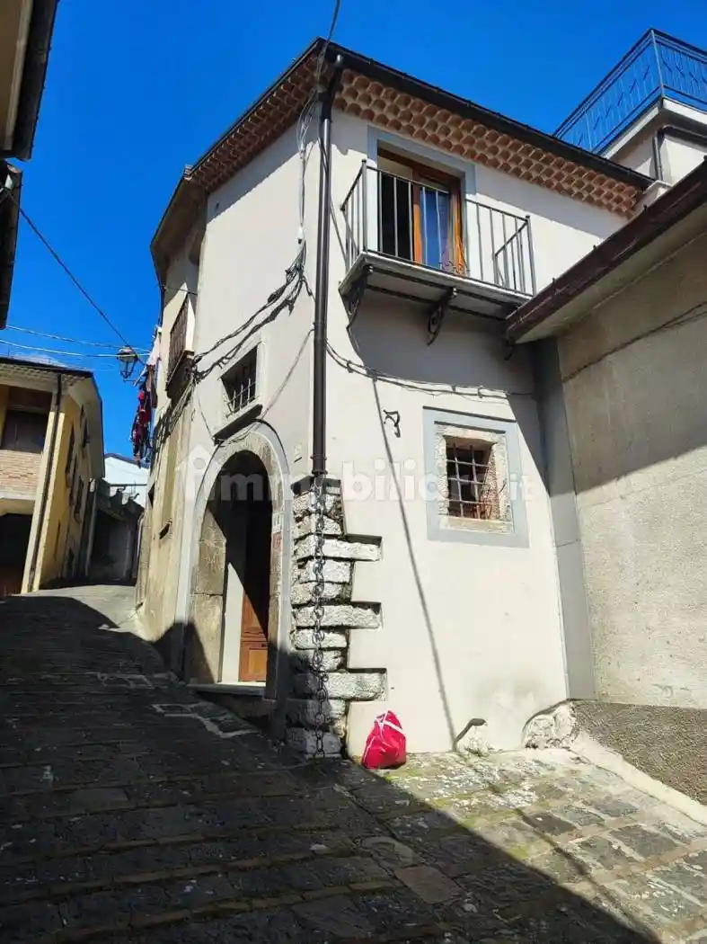 Casa indipendente in vendita a Montella