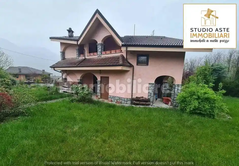 Villa in vendita a Chianocco