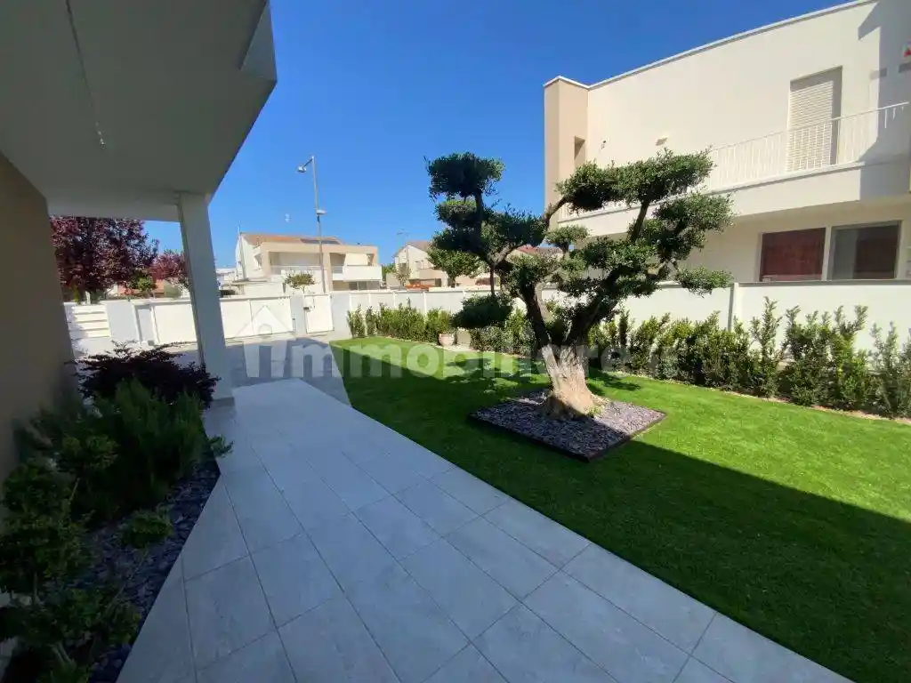 Villa in vendita a Legnaro