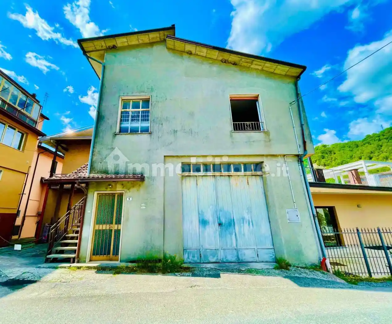 Casa indipendente in vendita a Corte Brugnatella