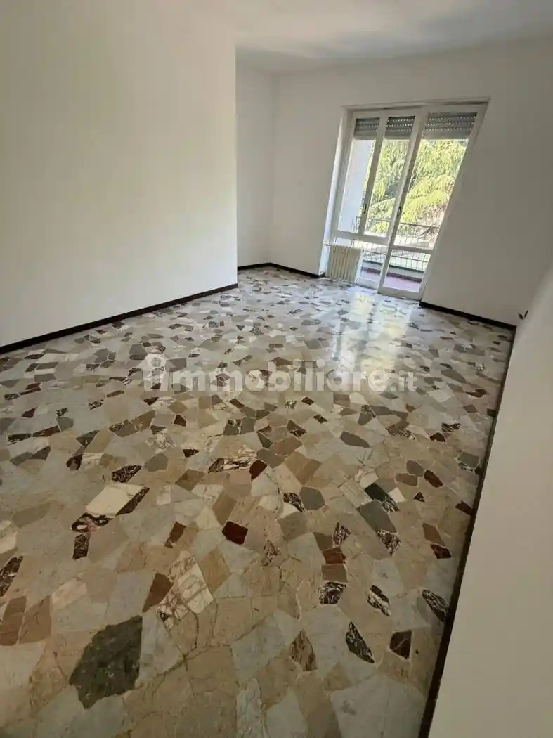 Appartamento in vendita a Turate