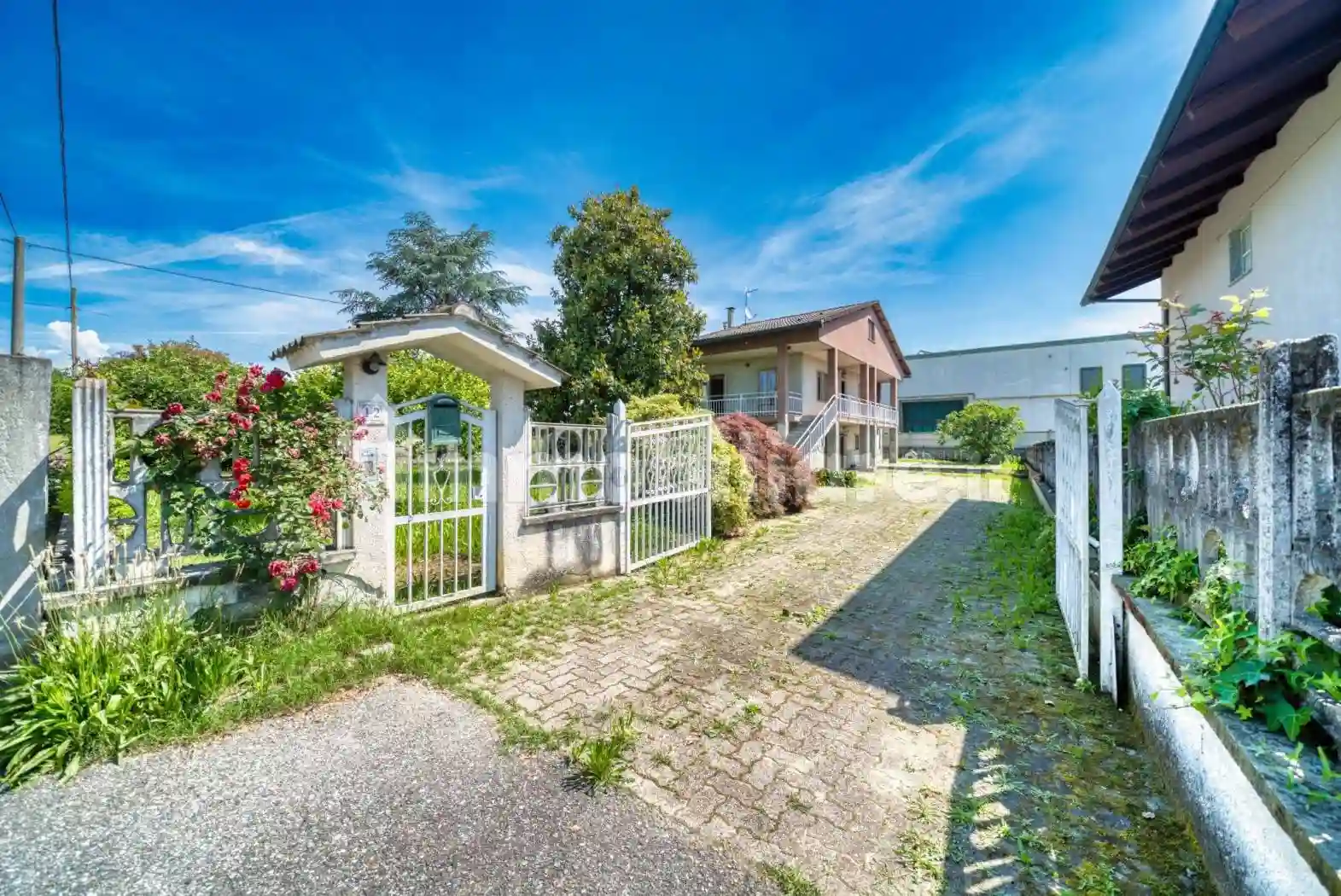 Villa - foto 2