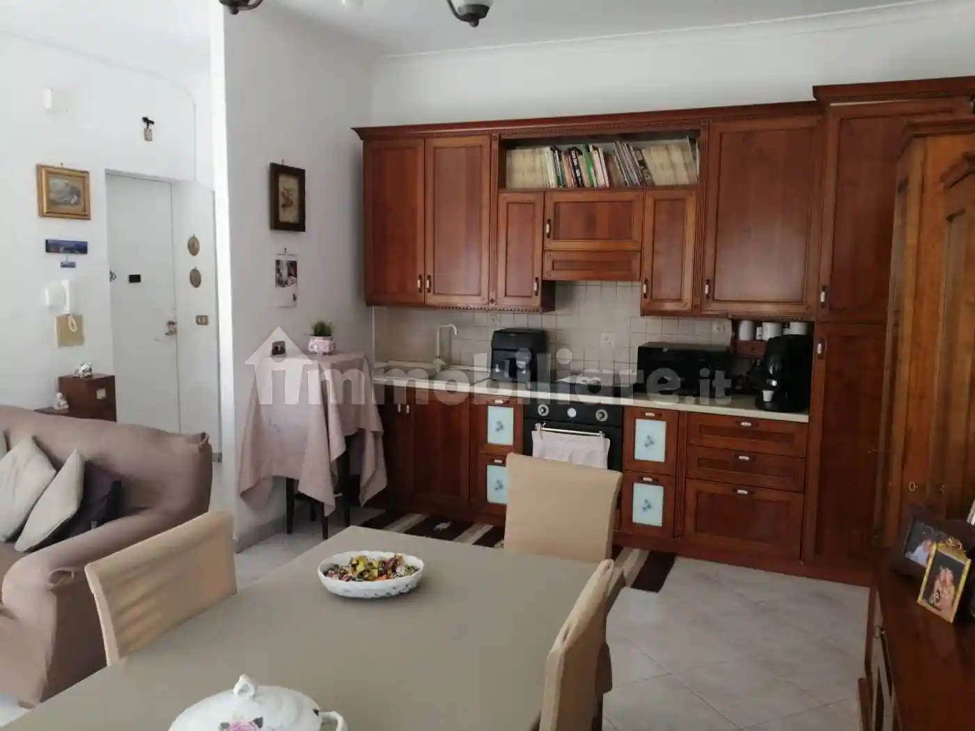 Appartamento in vendita a Napoli