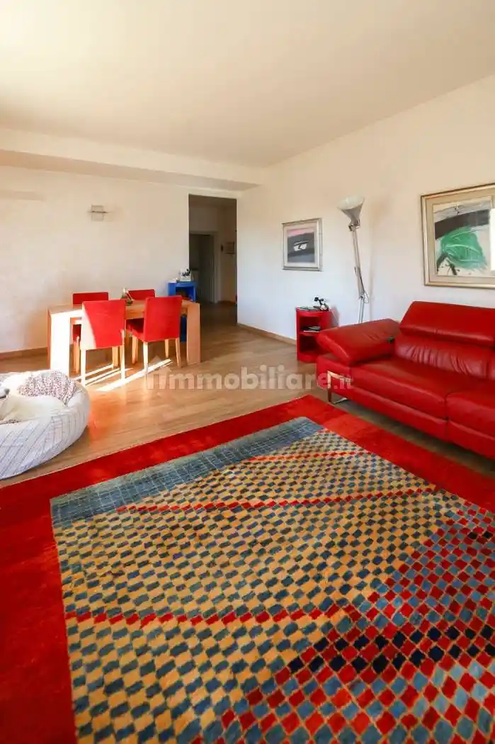 Appartamento in vendita a Desenzano del Garda