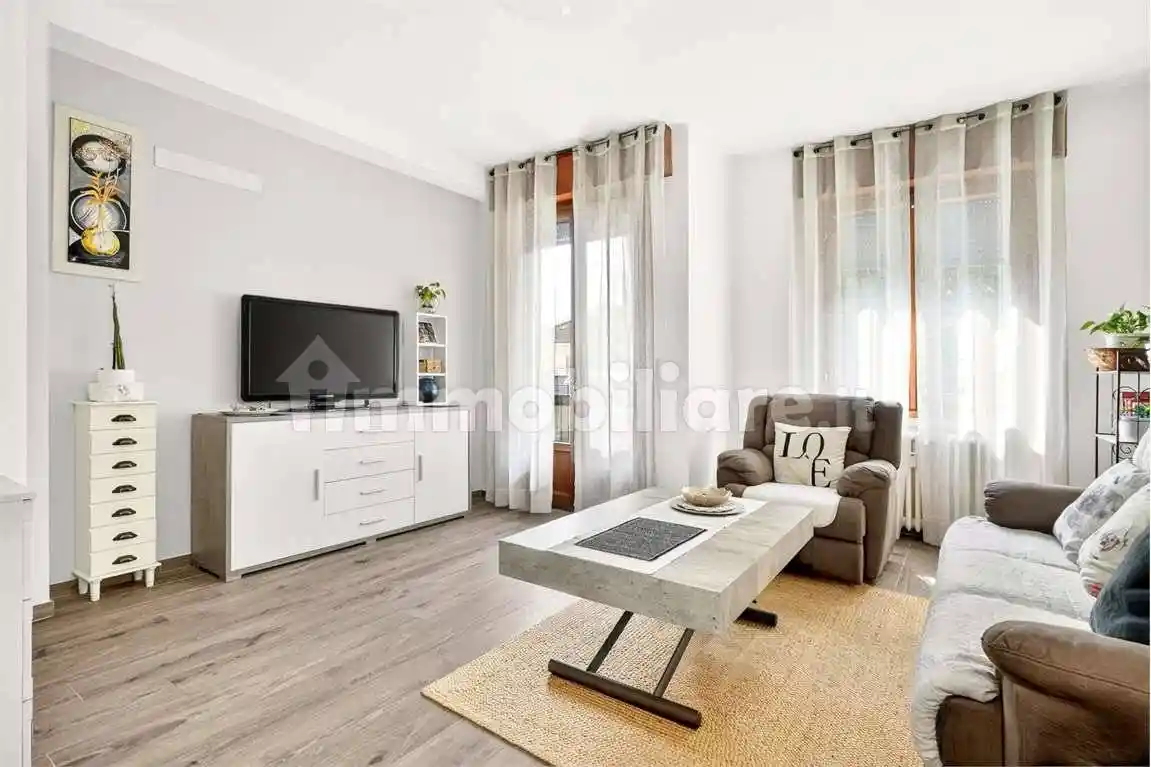 Appartamento in vendita a Rho