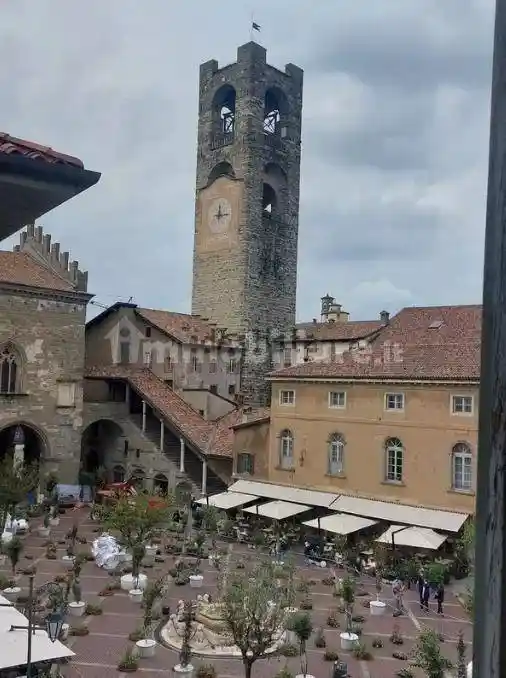 Appartamento in vendita a Bergamo