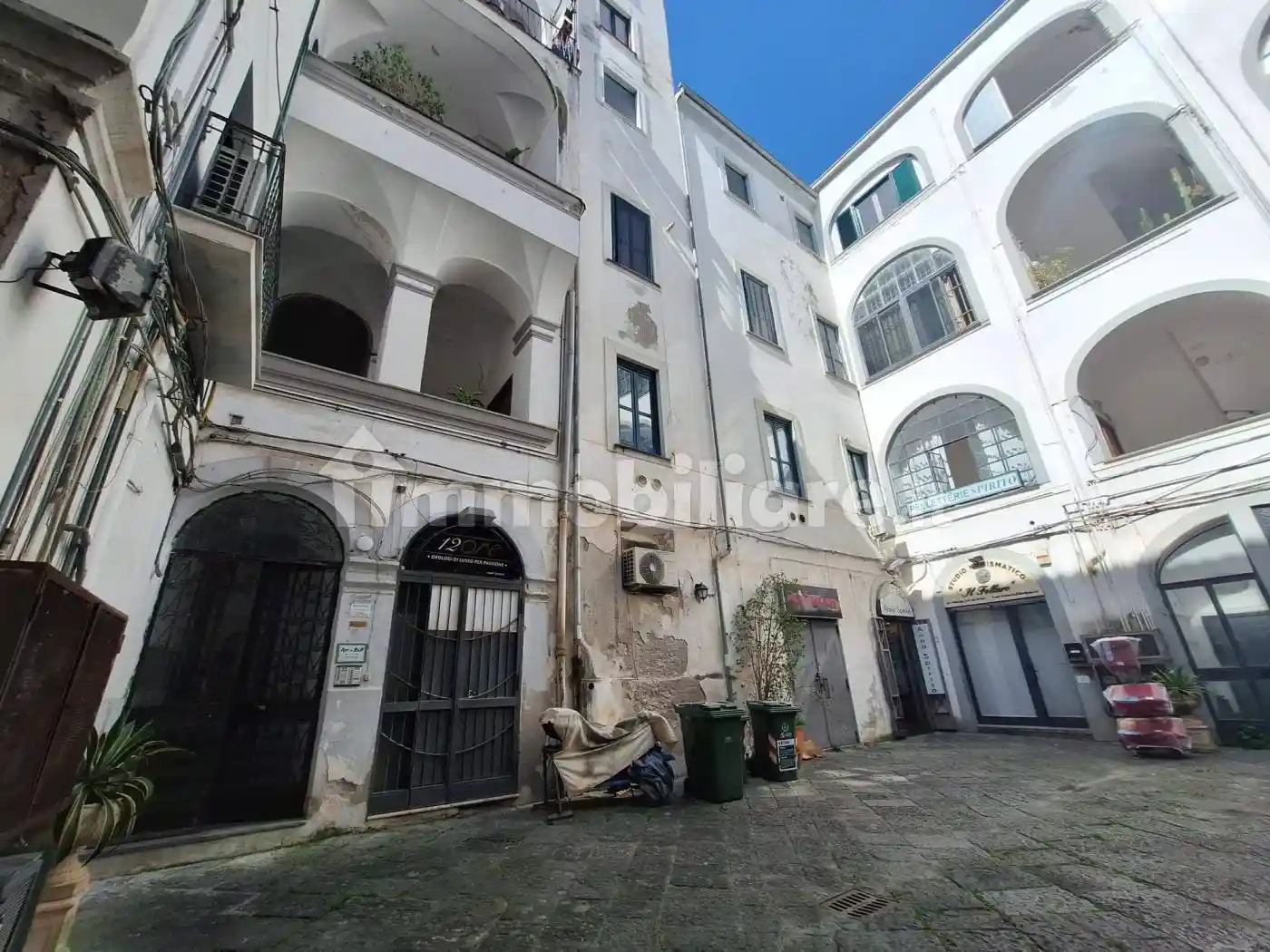 Appartamento in vendita a Salerno