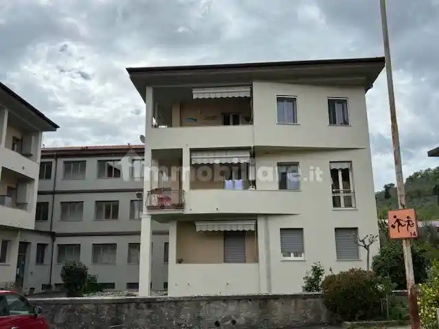 Appartamento in vendita a Loro Ciuffenna