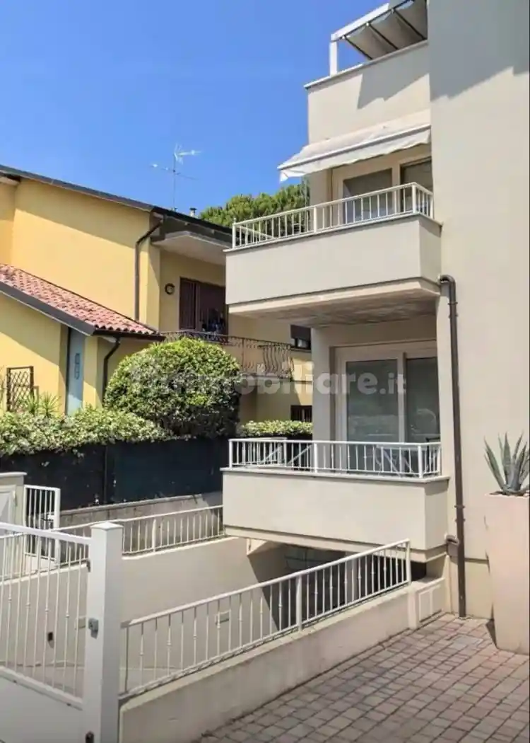 Appartamento in vendita a Desenzano del Garda