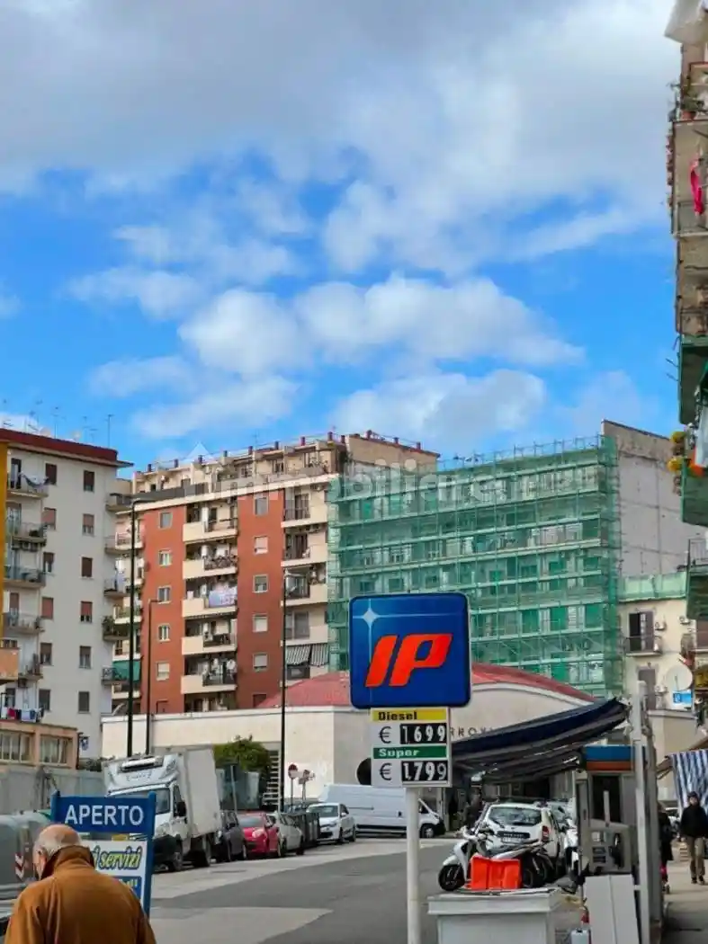 Appartamento in affitto a Napoli