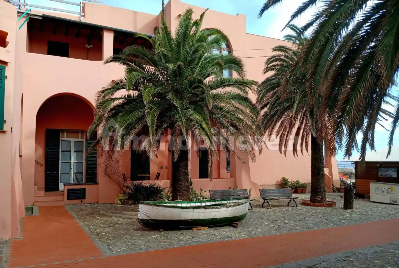 Appartamento in affitto a Finale Ligure