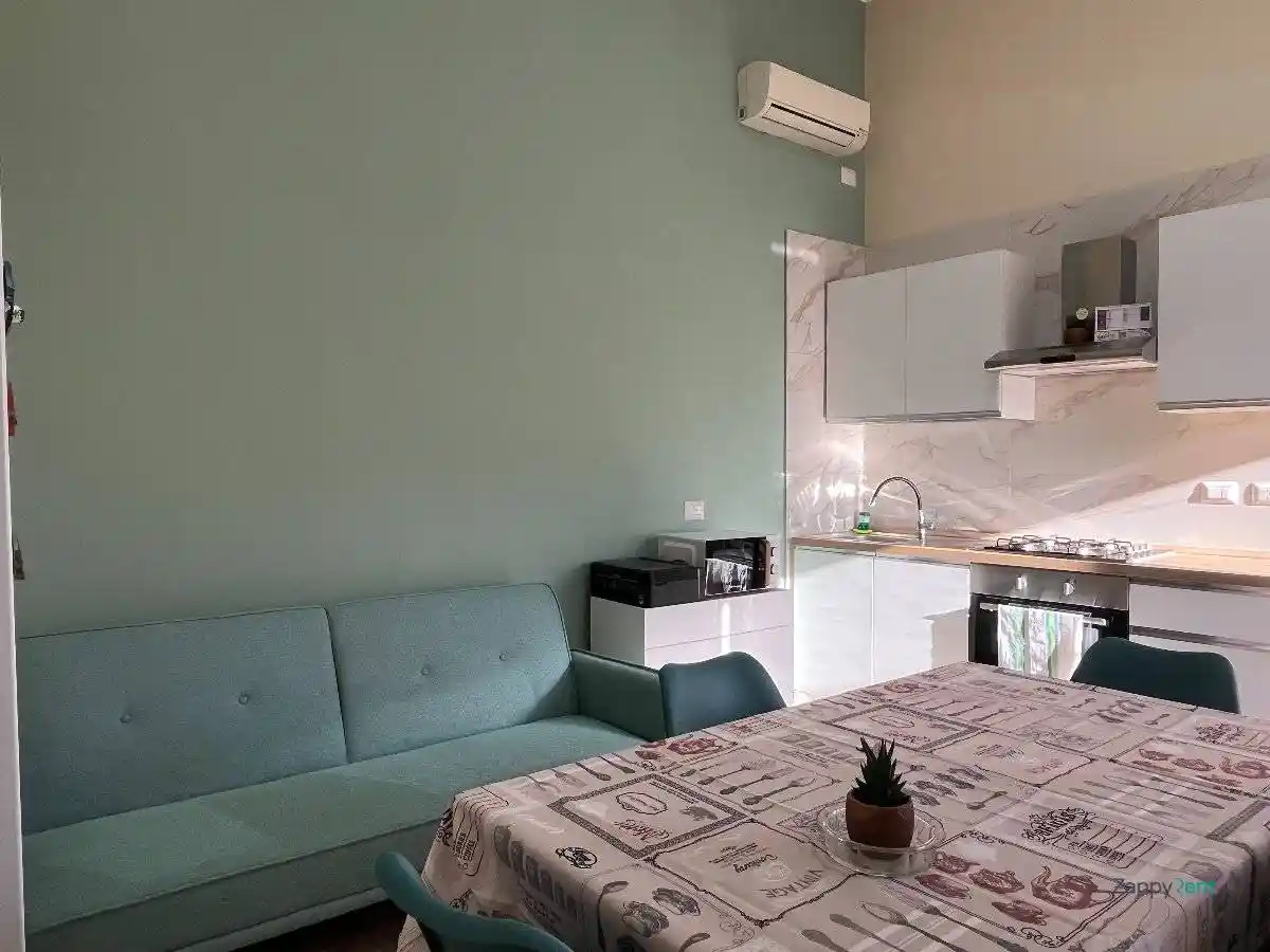 Appartamento in affitto a Napoli