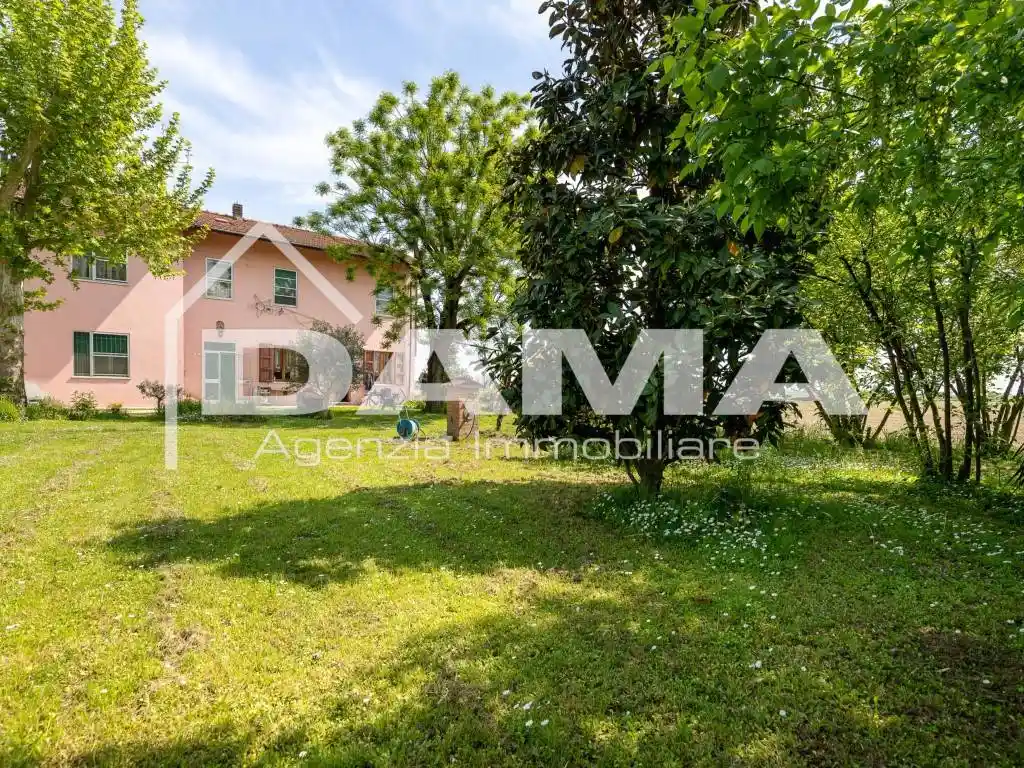 Appartamento in vendita a Forlì