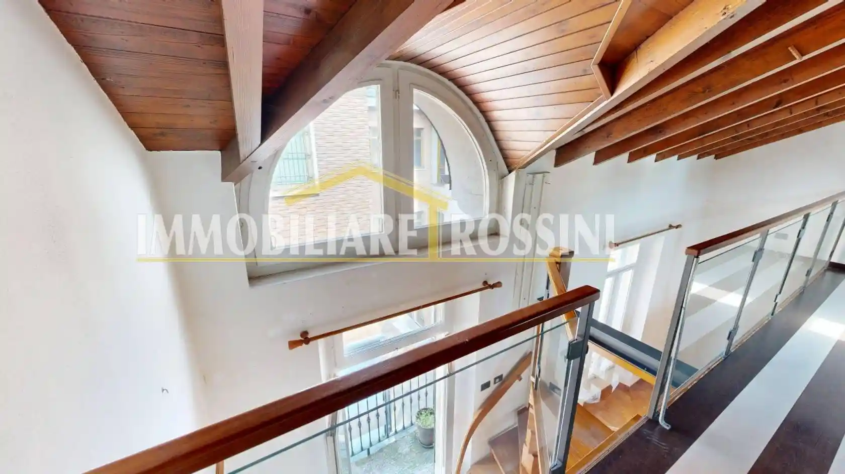 Loft in vendita a Varese