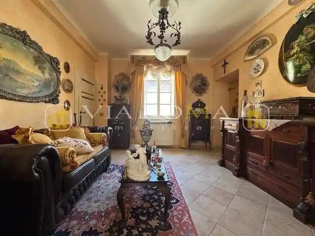 Appartamento in vendita a Lucca