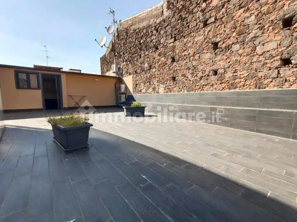 Appartamento in affitto a Catania
