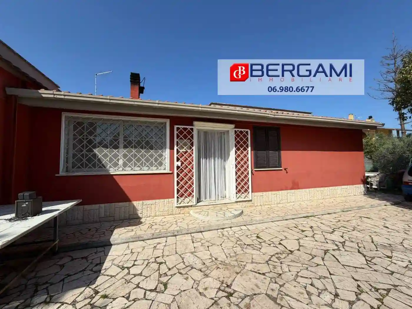 Villa - foto 2