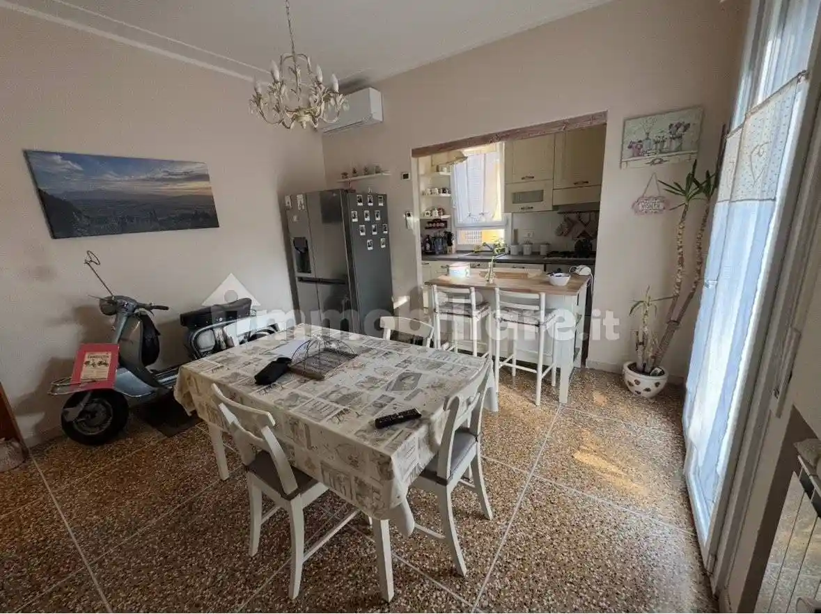 Appartamento in vendita a Bologna