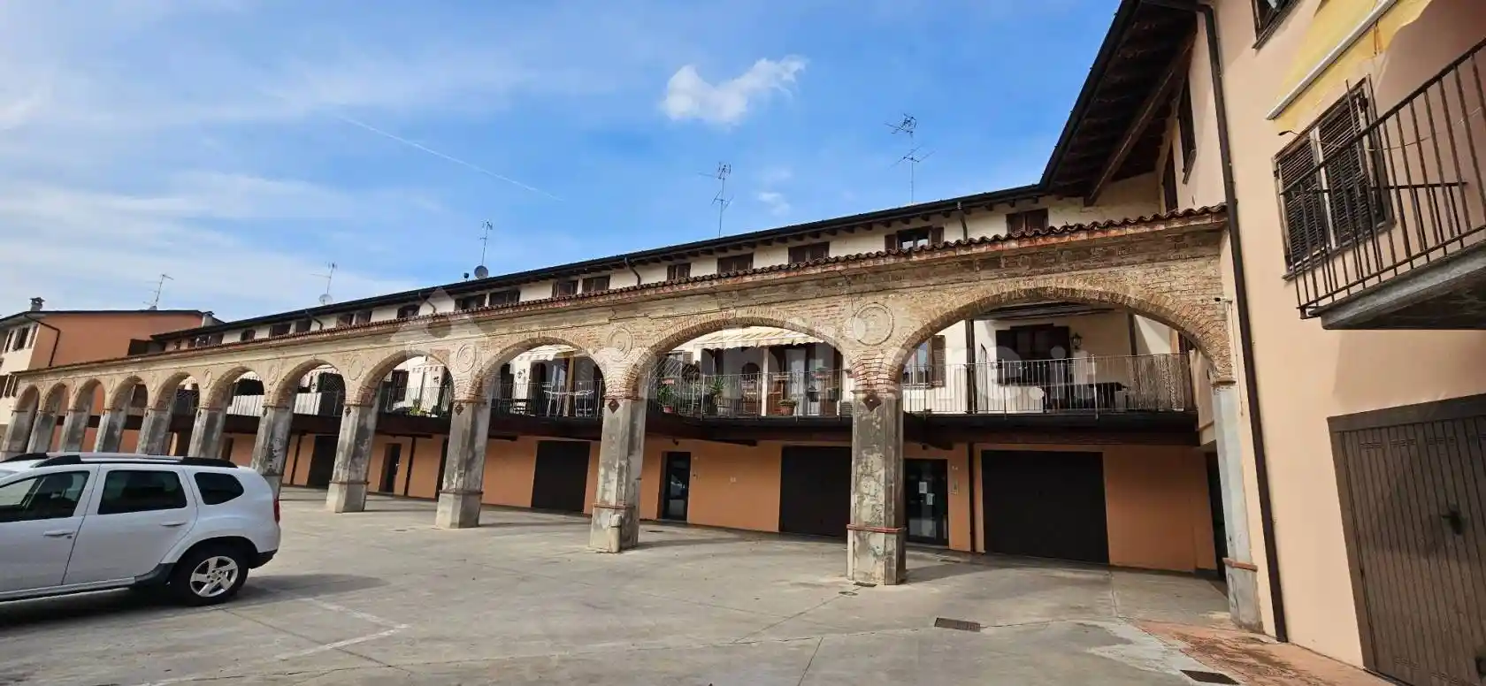Appartamento in affitto a Gadesco-Pieve Delmona