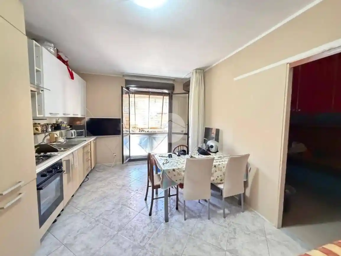 Appartamento in affitto a Napoli