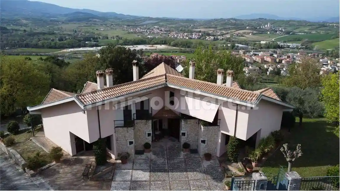 Villa in vendita a Spoleto
