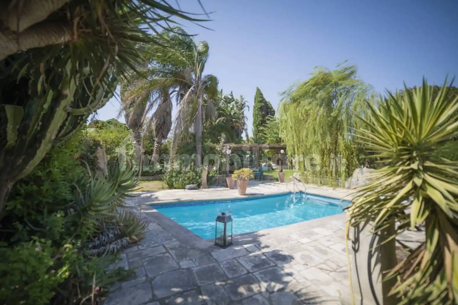 Villa in vendita a Lizzanello