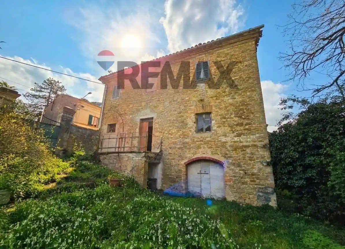 Villa in vendita a Castelplanio