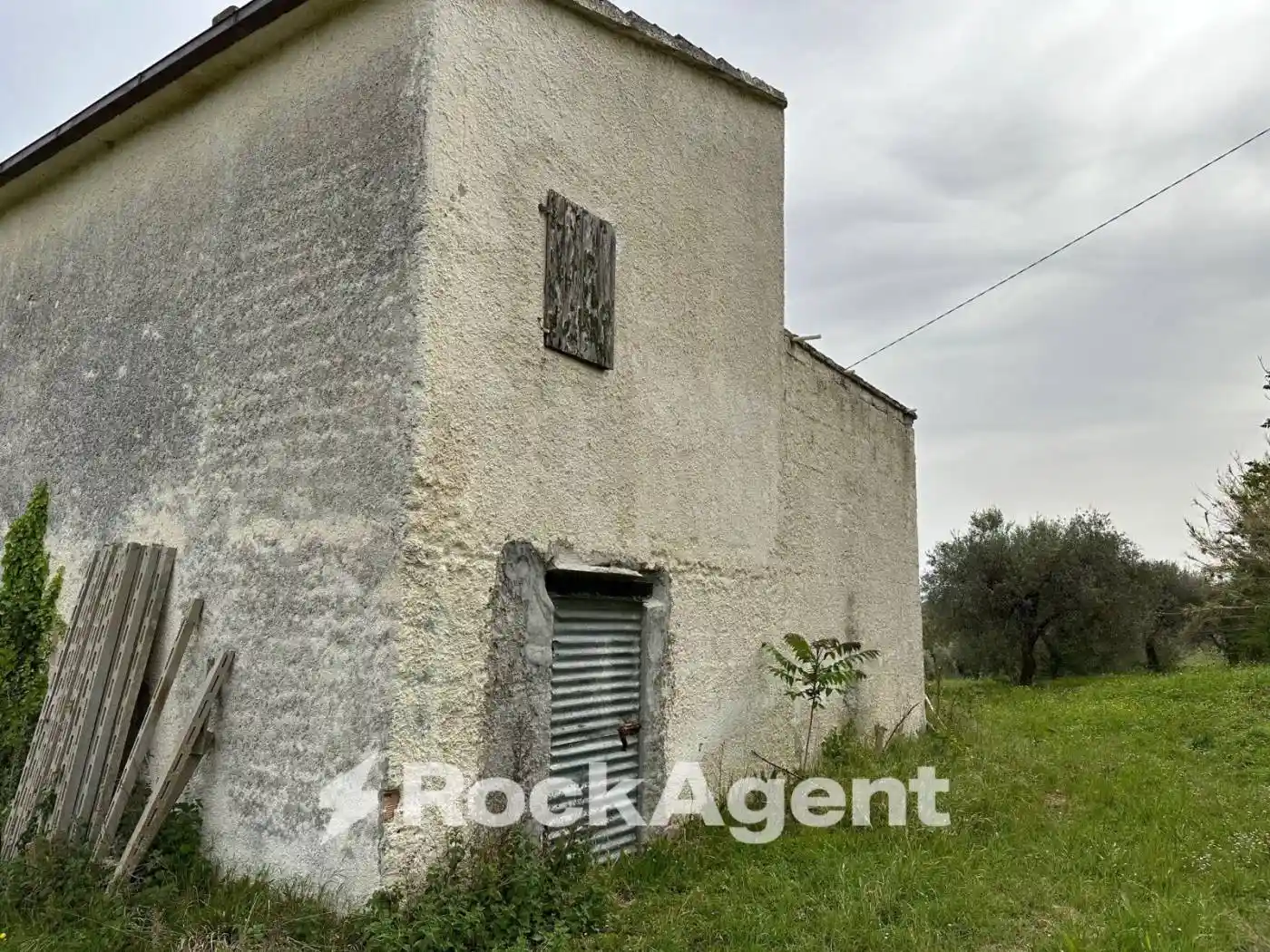 Rustico - Casale in vendita a Villamagna