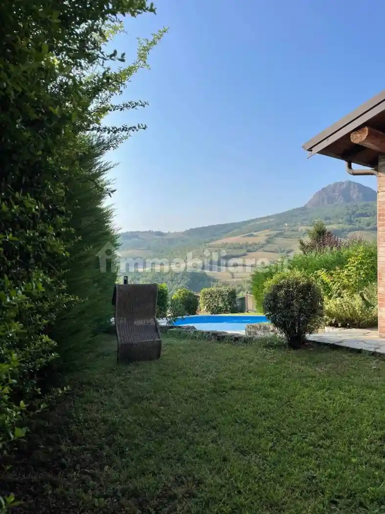 Villa in vendita a Travo