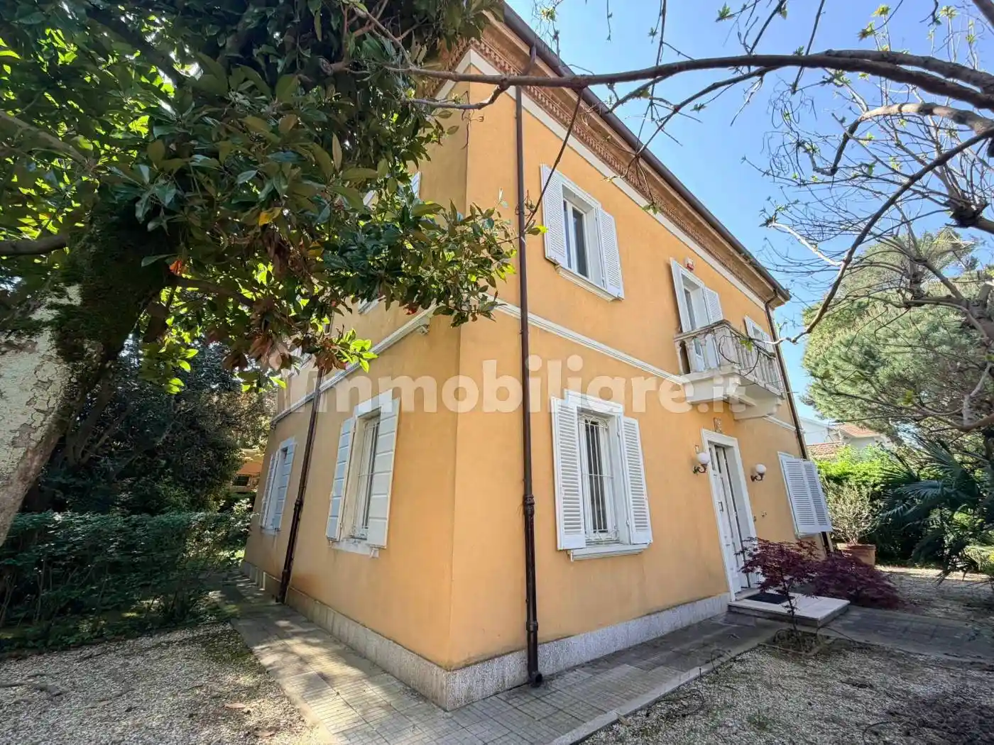 Villa in vendita a Riccione
