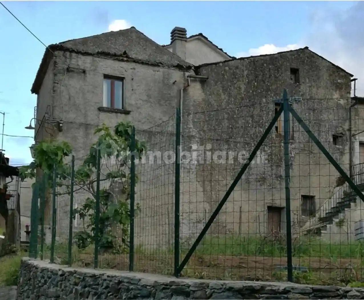 Villa in vendita a Rogliano