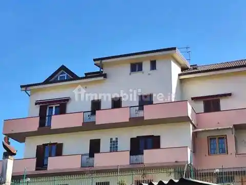 Appartamento in vendita a Santo Stefano di Rogliano