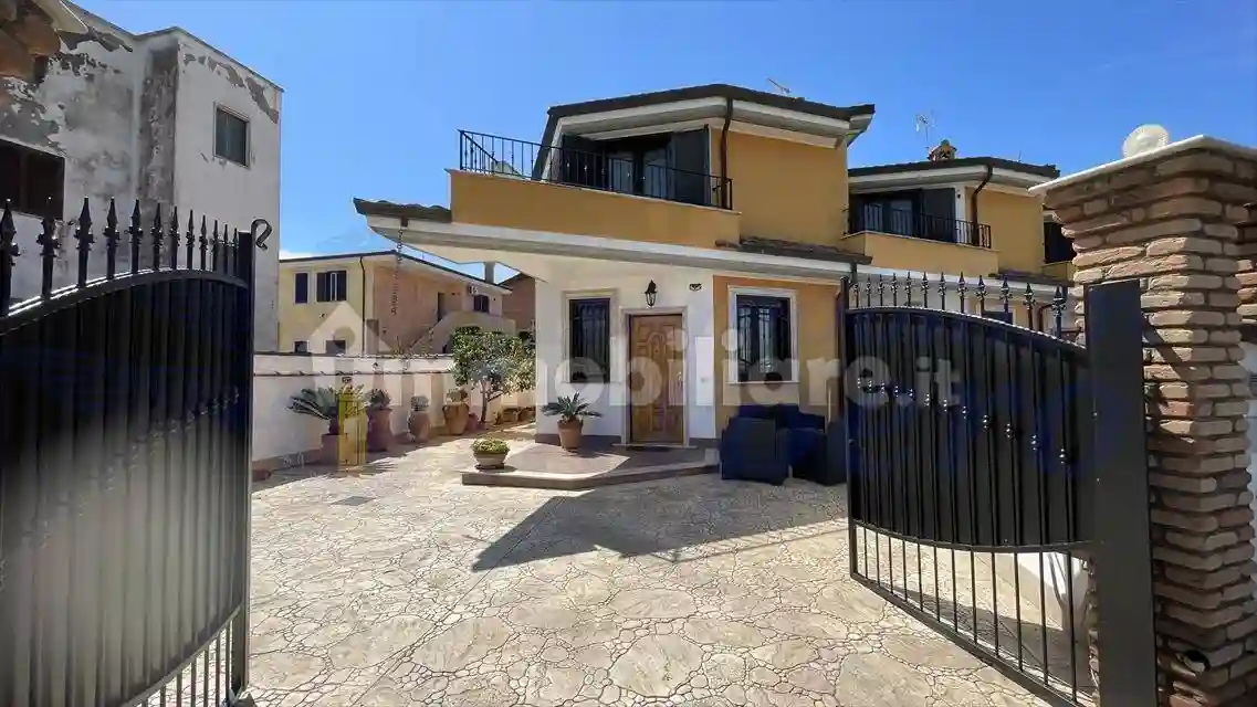 Villetta a schiera - foto 2