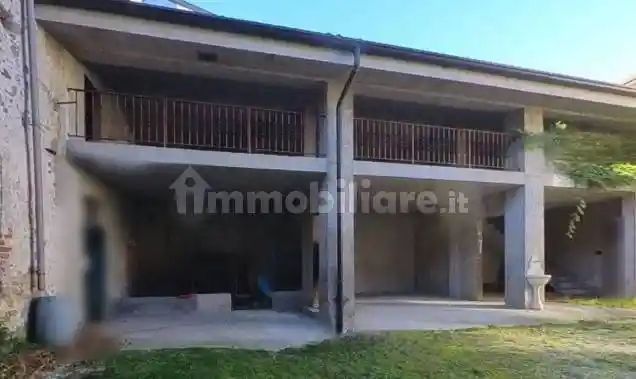 Rustico - Casale in vendita a Prevalle