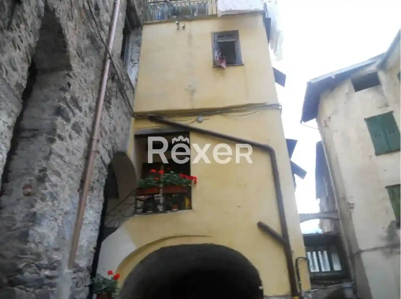 Casa indipendente in vendita a Pigna