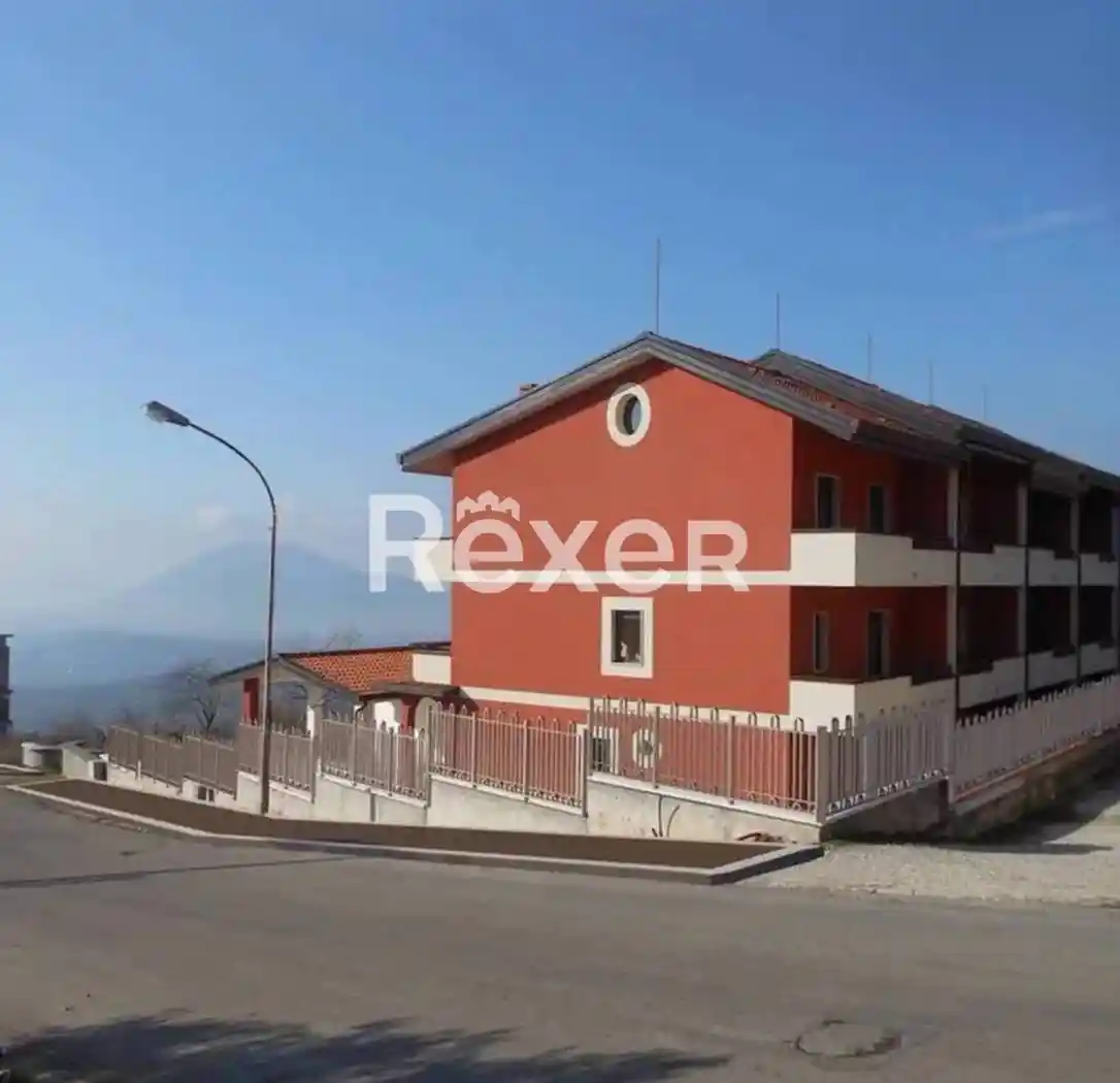 Villetta a schiera in vendita a Guardia Sanframondi