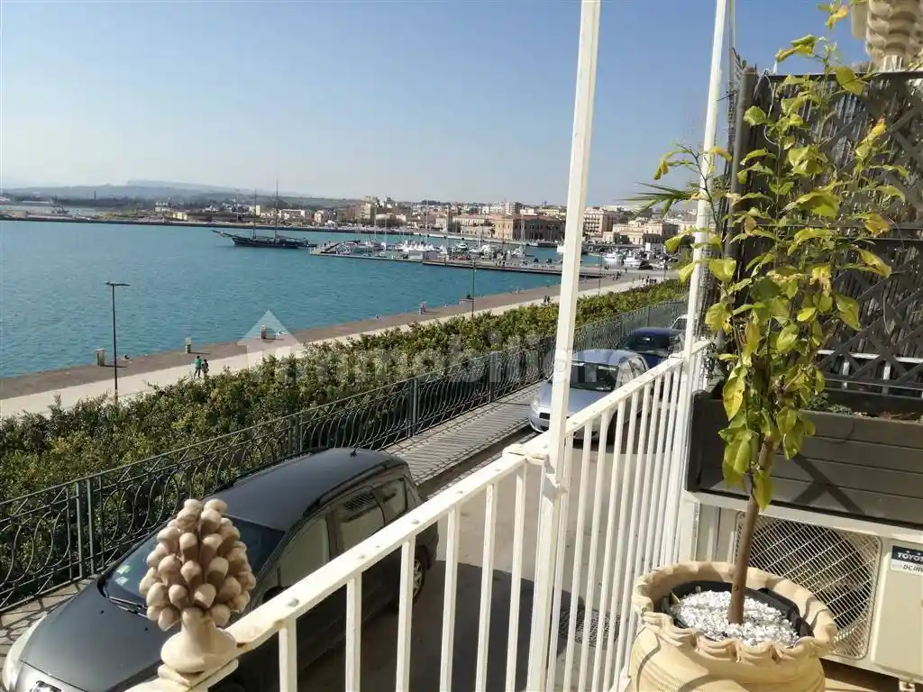Appartamento in affitto a Siracusa