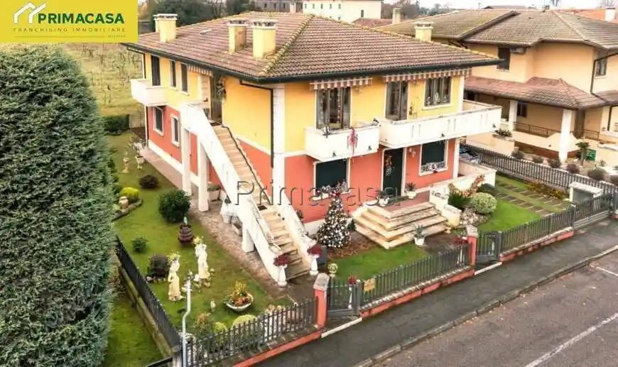 Casa indipendente in vendita a Zimella