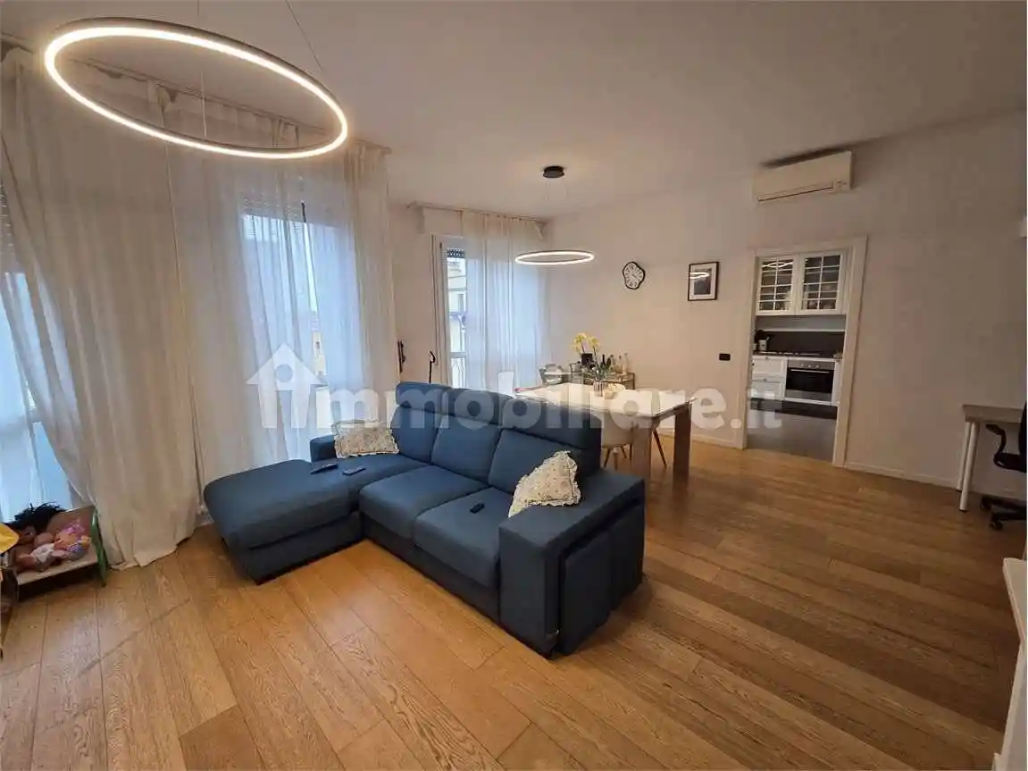 Appartamento in affitto a Modena