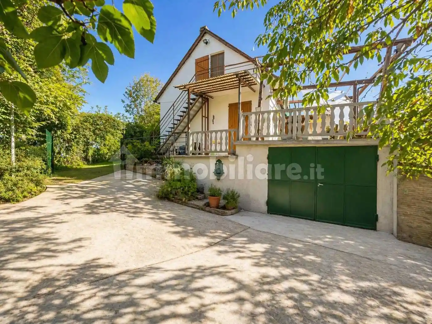 Villa in vendita a Canale