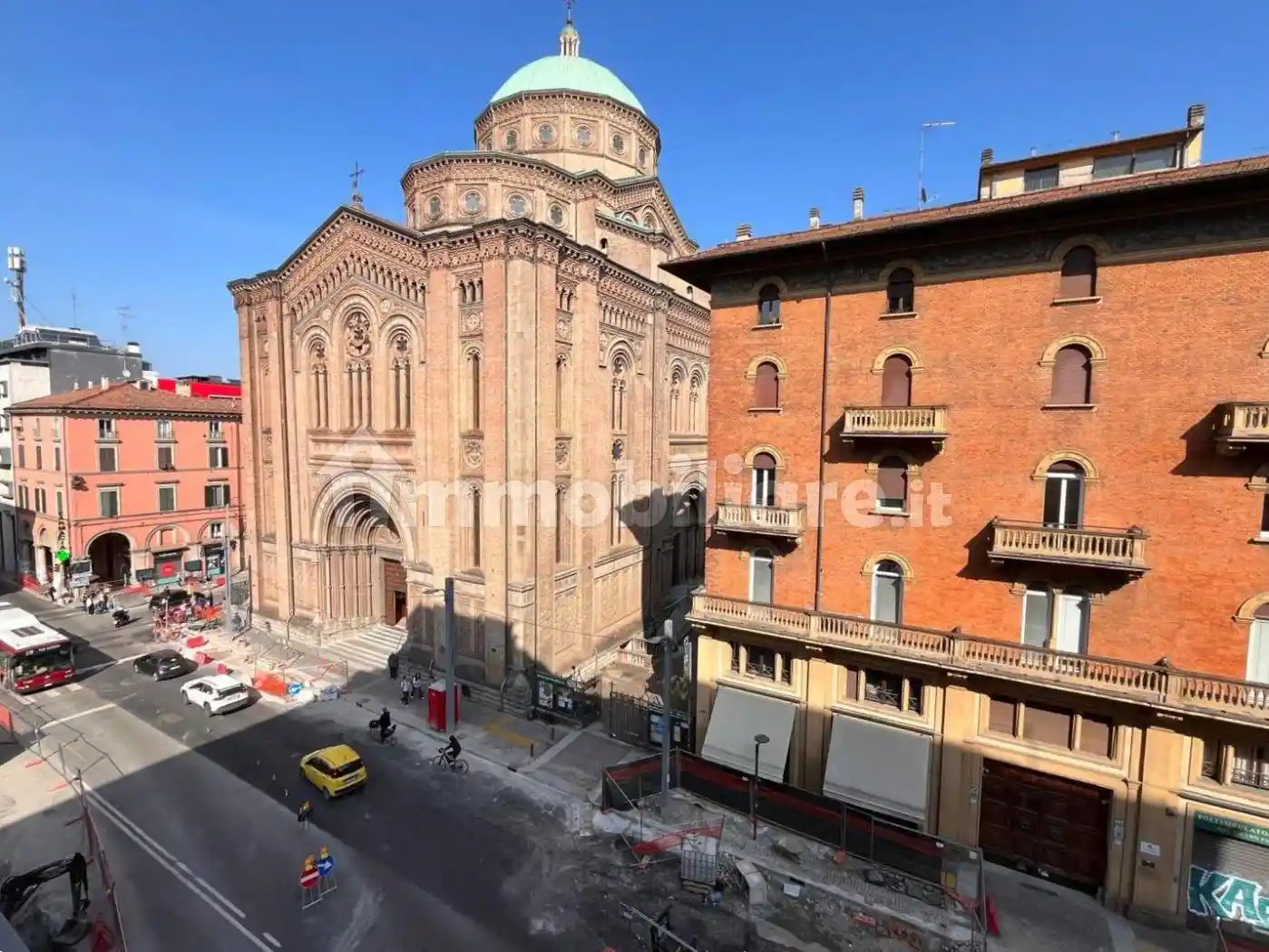 Appartamento in vendita a Bologna