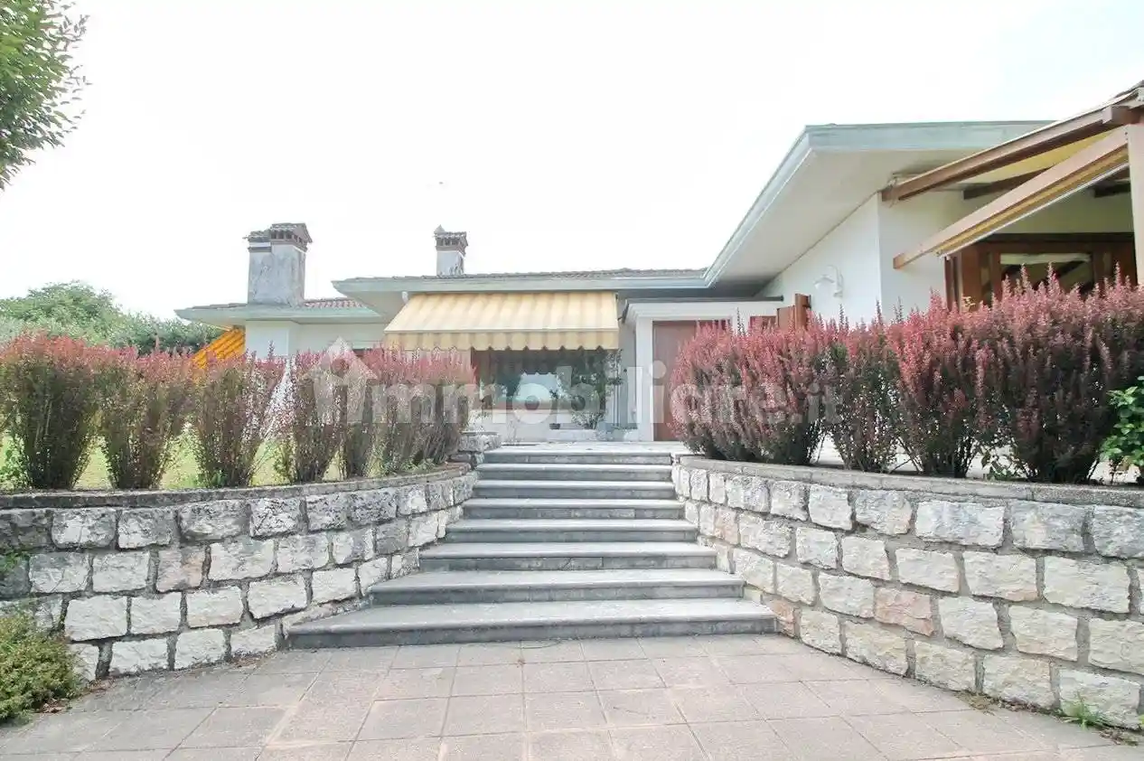 Villa in vendita a San Zenone degli Ezzelini
